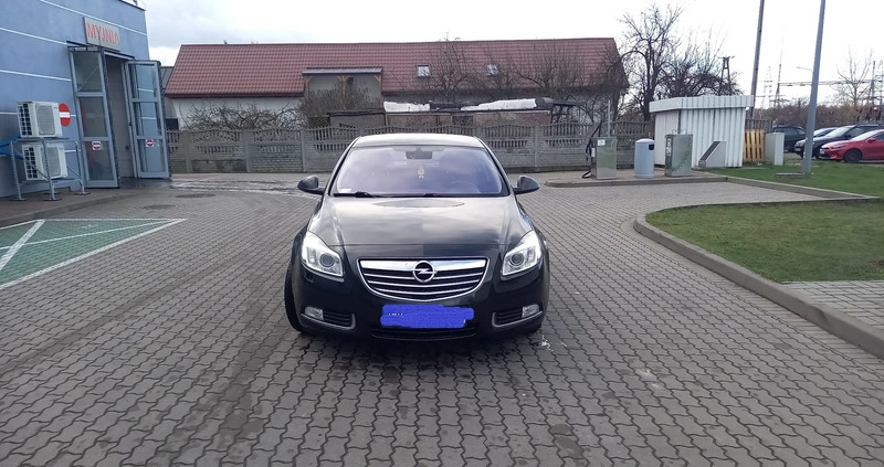 Opel Insignia cena 26000 przebieg: 213000, rok produkcji 2011 z Konin małe 22